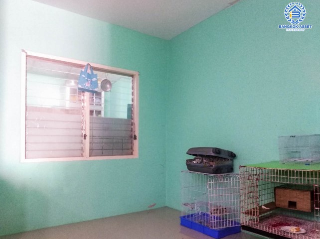 *****ทาวน์เฮ้าส์มือสองย่านนนทบุรี ม.วิโรจน์วิลล์ สะพานนนทบุรี-บางบัวทอง เนื้อที่ 21 ตร.ว. ฟังก์ชัน 3 ห้องนอน 2 ห้องน้ำ 1 ที่จอดรถ แถมฟรี! แทงก์น้ำ, ประตูรีโมท 100 ม. ถ.สะพานนนทบุรี-บางบัวทอง บนทำเลศักยภาพ เชื่อมต่อถ.กาญจนาภิเษก, ถ.ชัยพฤกษ์, ถ.นครอินทร์